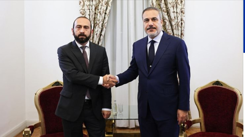 Dışişleri Bakanı Fidan, Ermenistan Dışişleri Bakanı  Mirzoyan ile görüştü